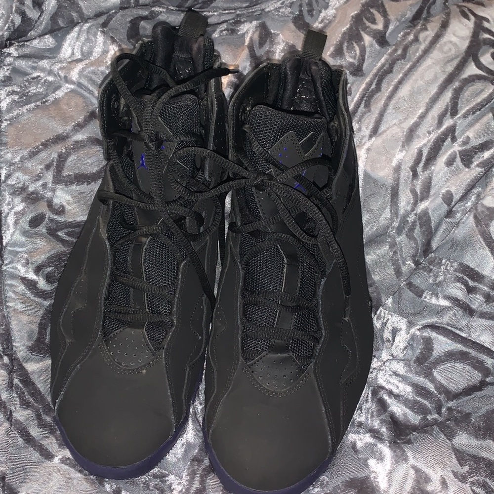 Nike Air Jordan True Flights 7